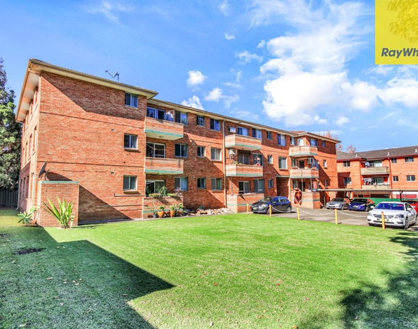 1/16A Wigram Street, Harris Park NSW 2150