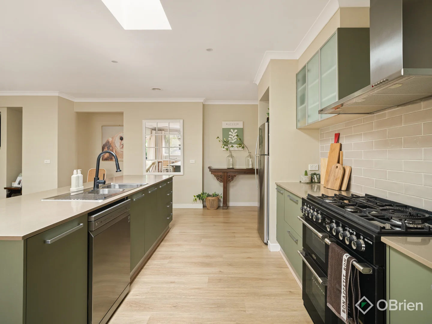 Additional image 4 of 10 Crampton Chase, Sandhurst VIC 3977