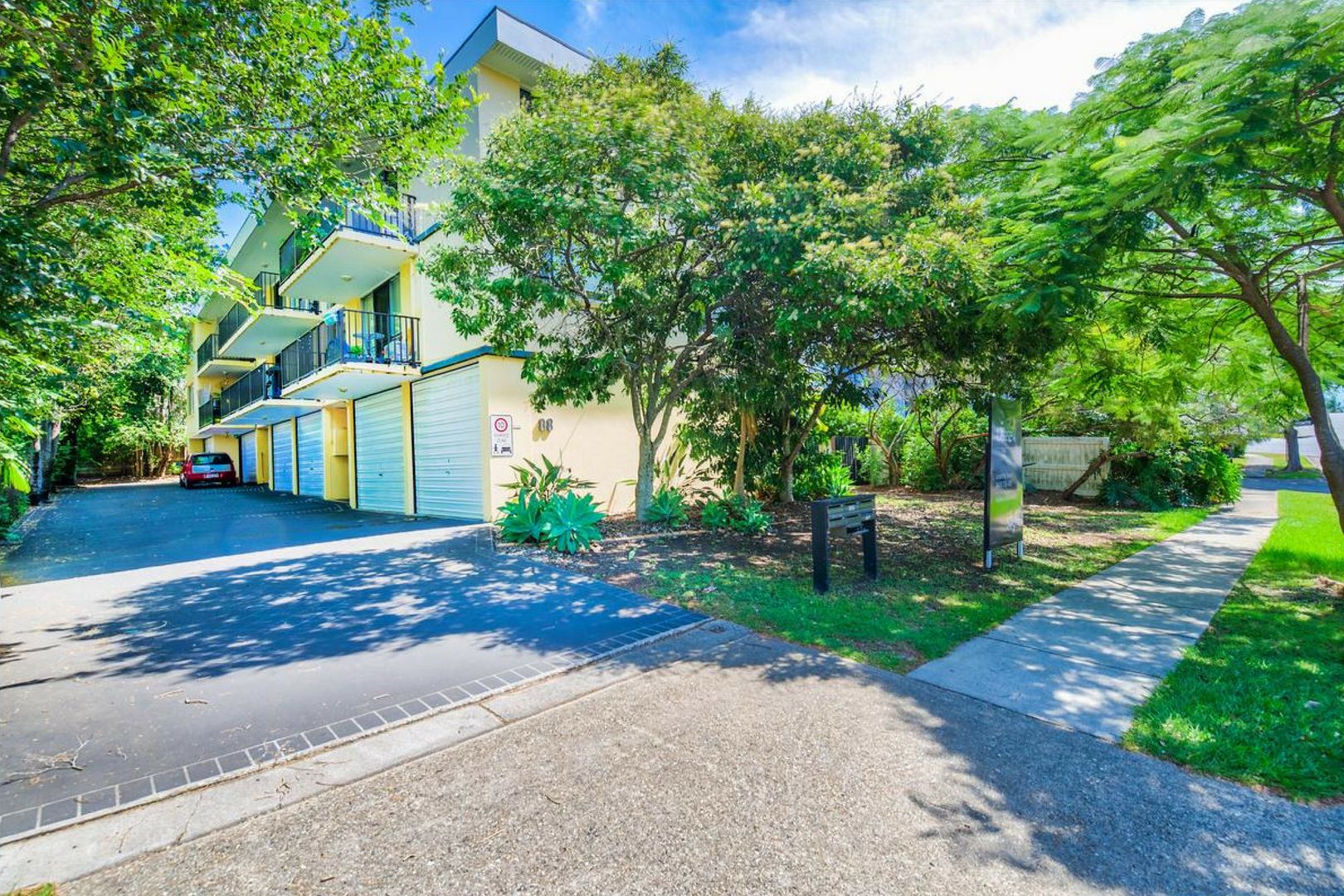 4/88 Haig Street, Gordon Park Property History & Address Research