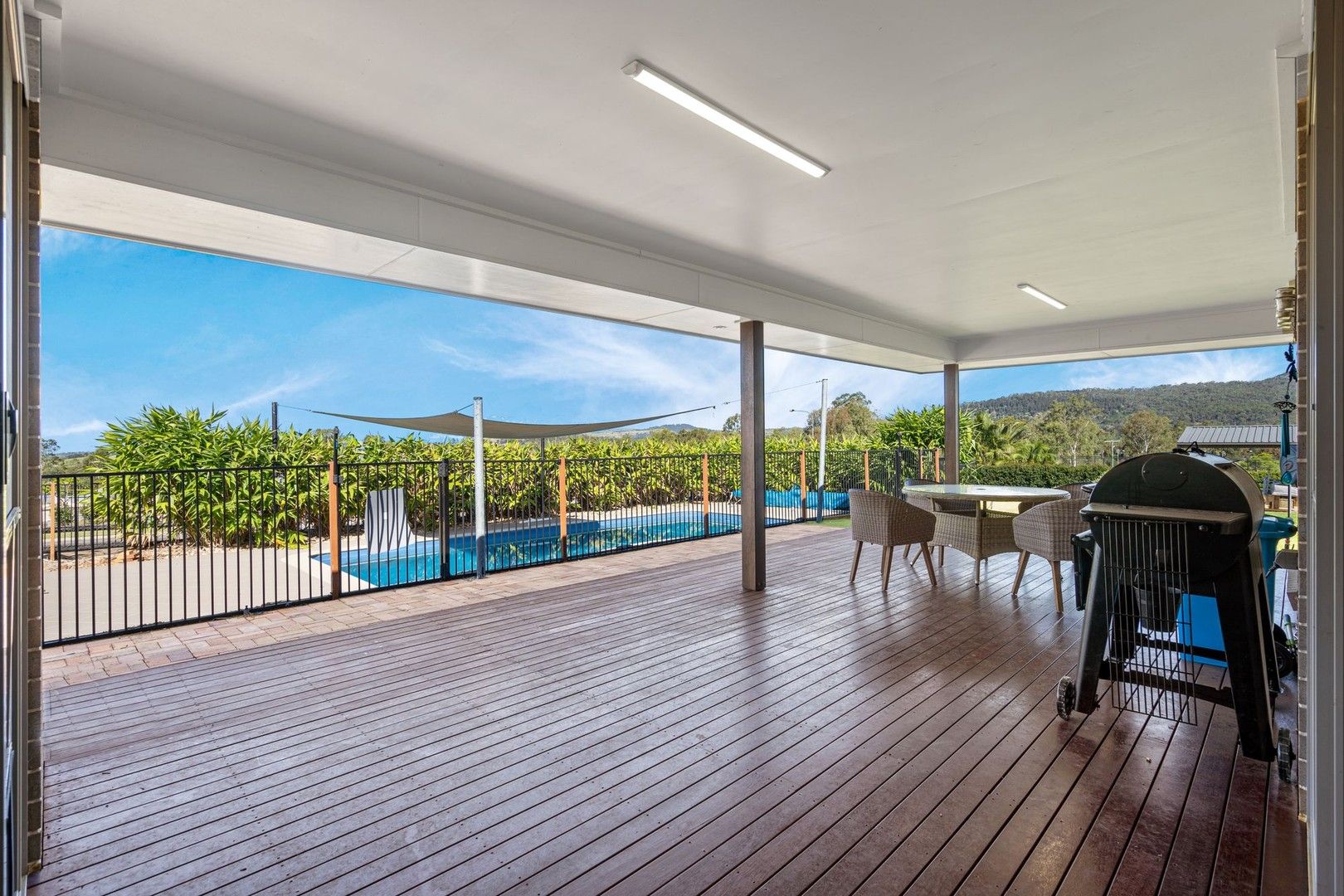 1 Pepperwood Place, Withcott QLD 4352, Image 0