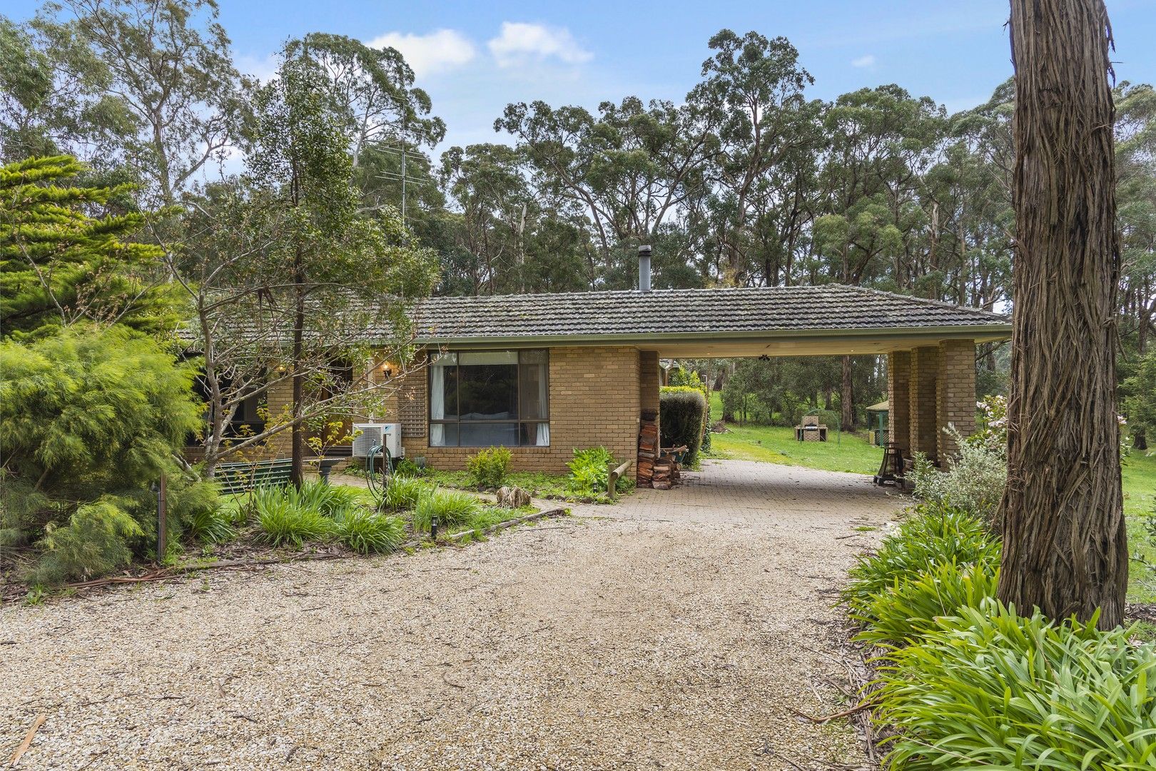 105 Feeneys Lane, Benloch VIC 3435, Image 0