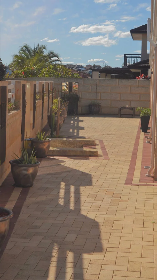 Image 25