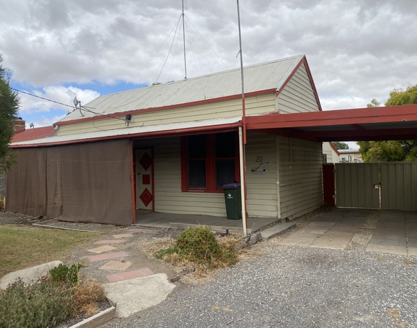 20 Thomas Street, Warracknabeal VIC 3393