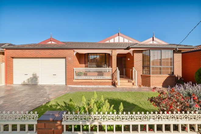 Picture of 18 Lionheart Court, EPPING VIC 3076
