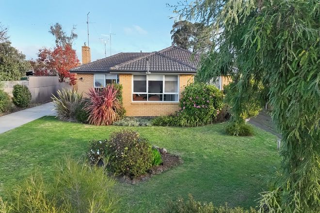 Picture of 154 Aireys Street, ELLIMINYT VIC 3250