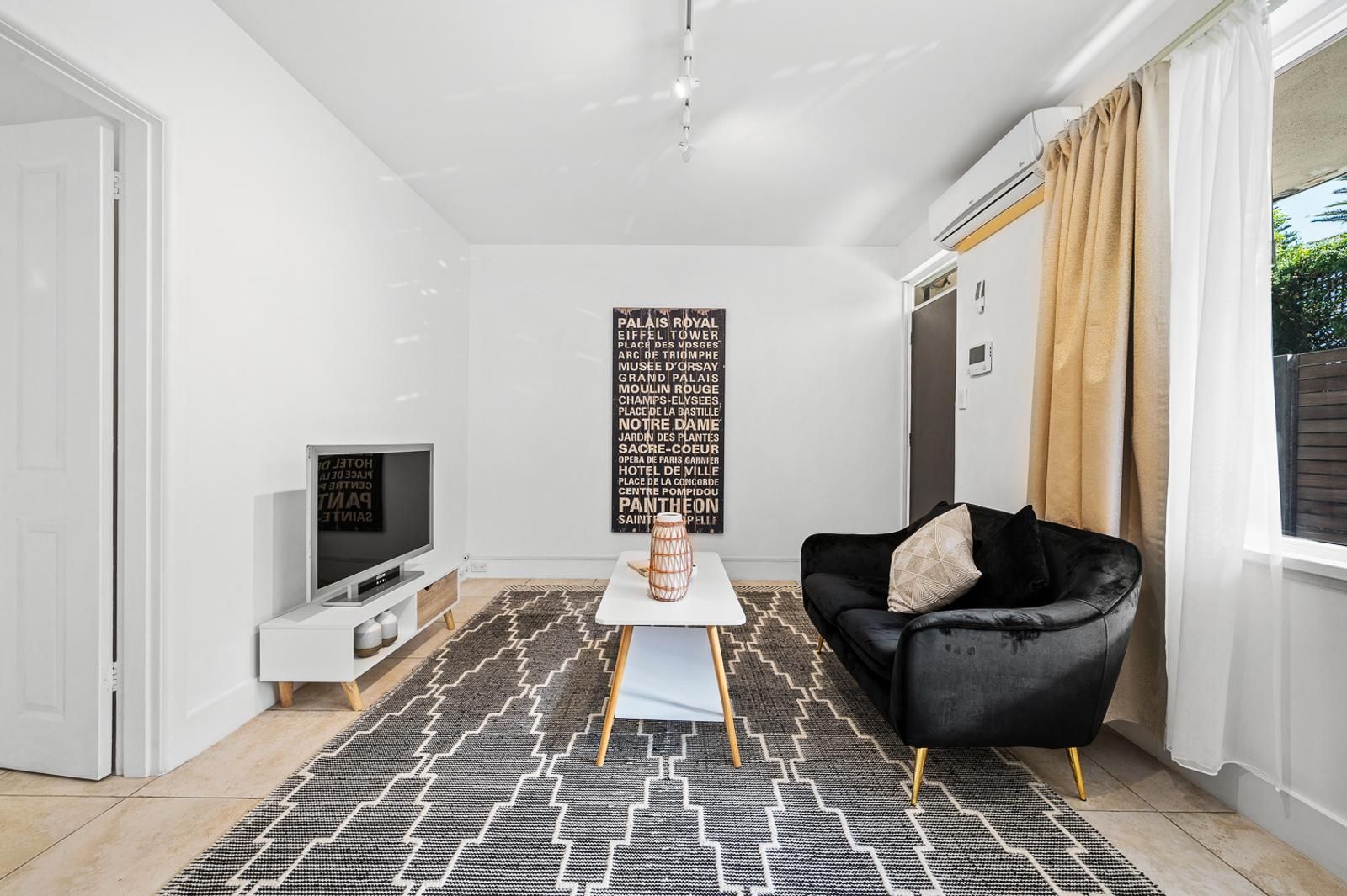 3/122 Beaconsfield Parade, Albert Park VIC 3206 Apartment For Rent