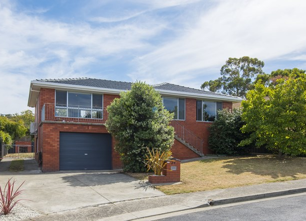 24 Melaleuca Drive, Blackmans Bay TAS 7052