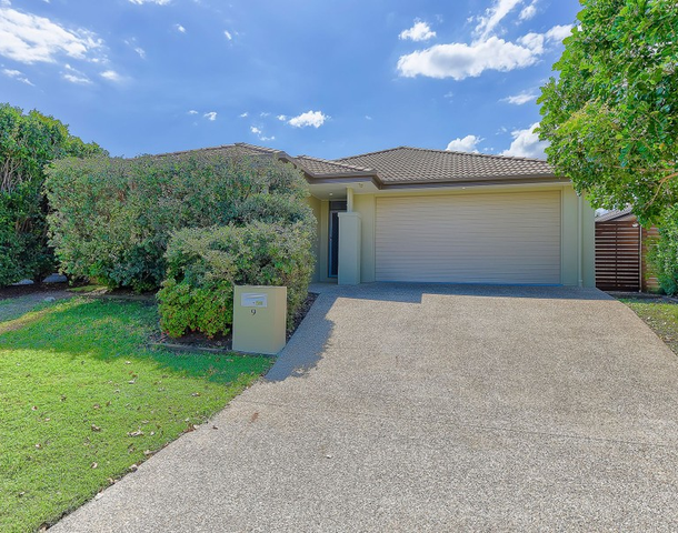 9 Rawlins Crescent, North Lakes QLD 4509