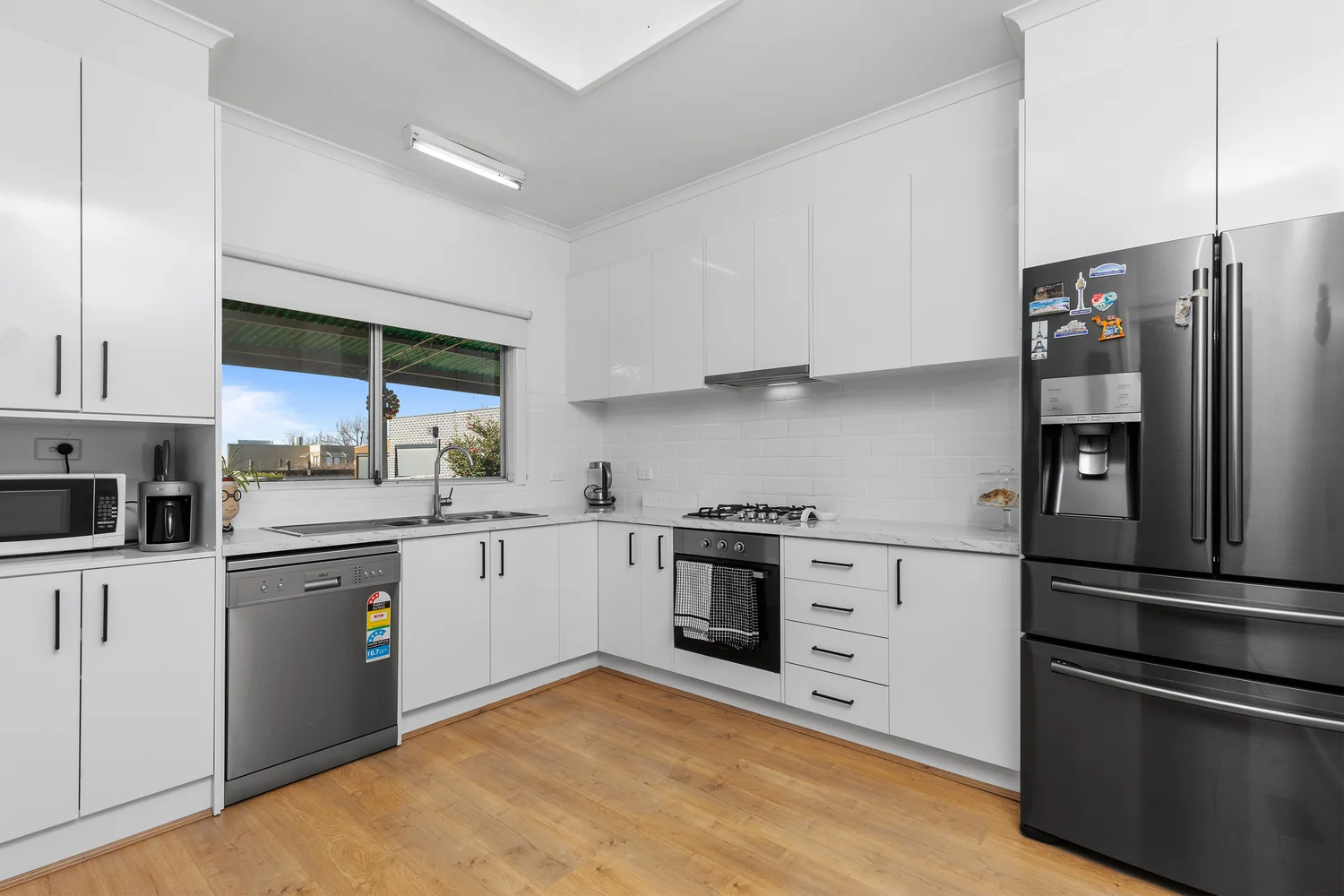 Additional image 5 of 16 Dagonet St, Strathmore VIC 3041