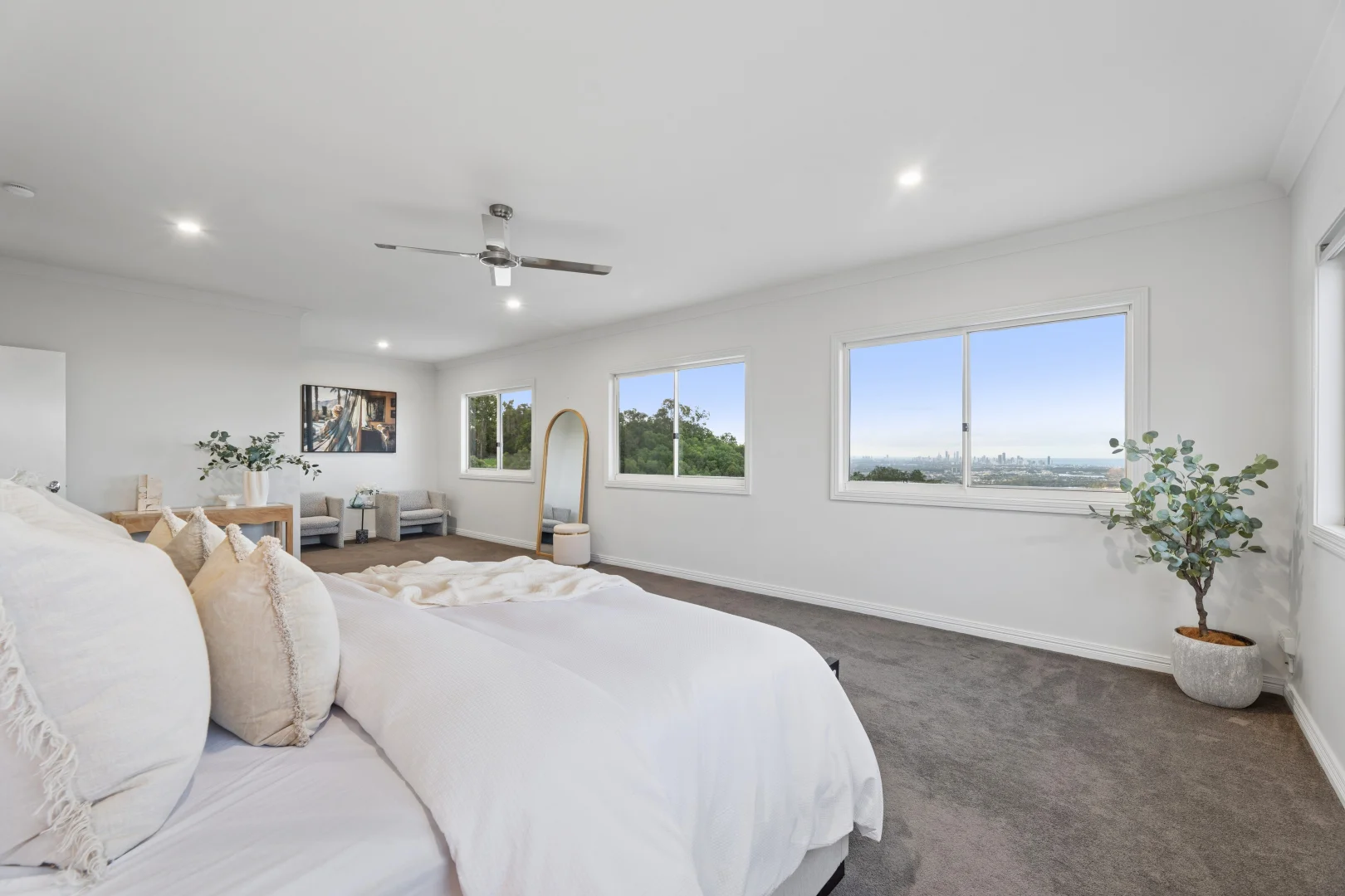 Additional image 14 of 328 Chesterfield Drive, Bonogin QLD 4213