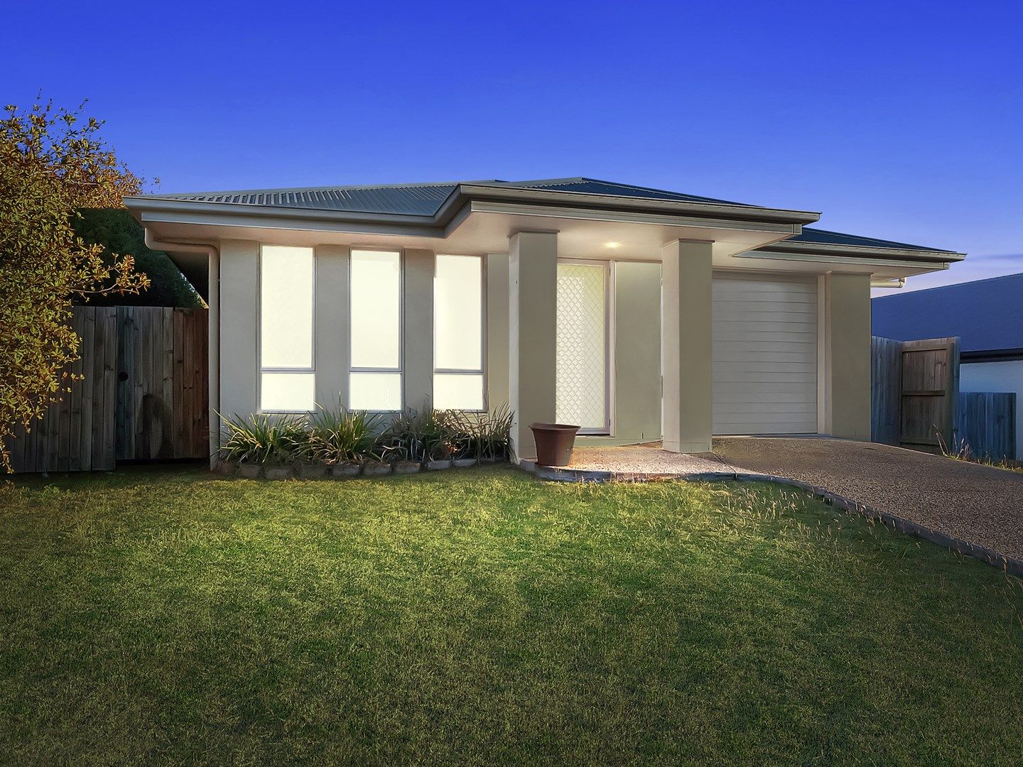 5 Mark Winter Court, Bellbird Park QLD 4300, Image 0