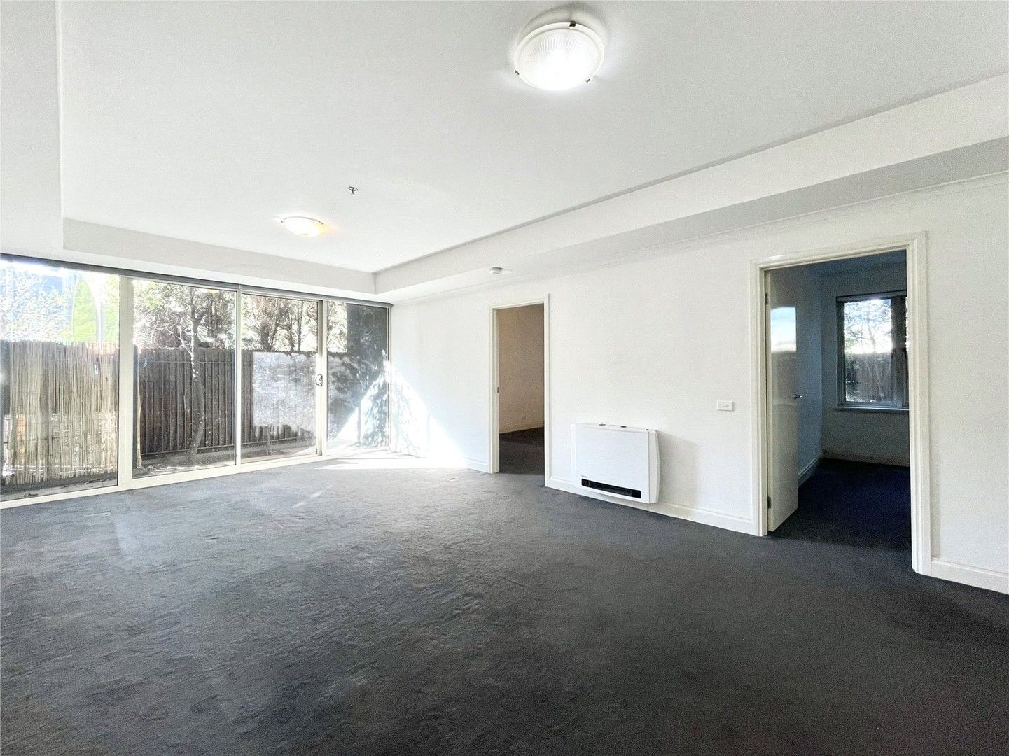 3 bedrooms Apartment / Unit / Flat in 1/418 St Kilda Road MELBOURNE VIC, 3004