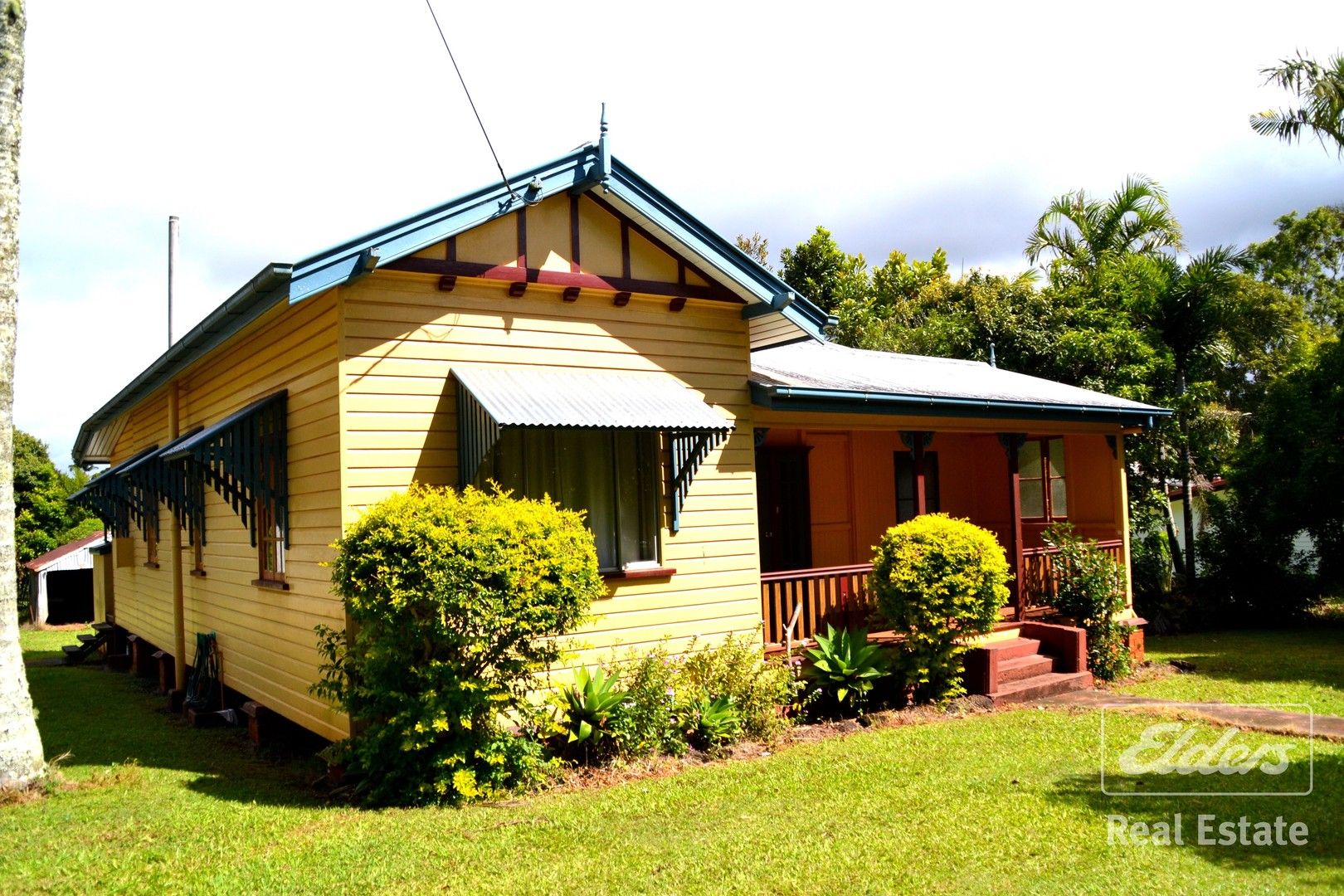 2 bedrooms House in 101 Robert Street ATHERTON QLD, 4883