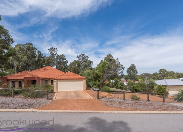 8 Connelly Place, Mount Helena WA 6082