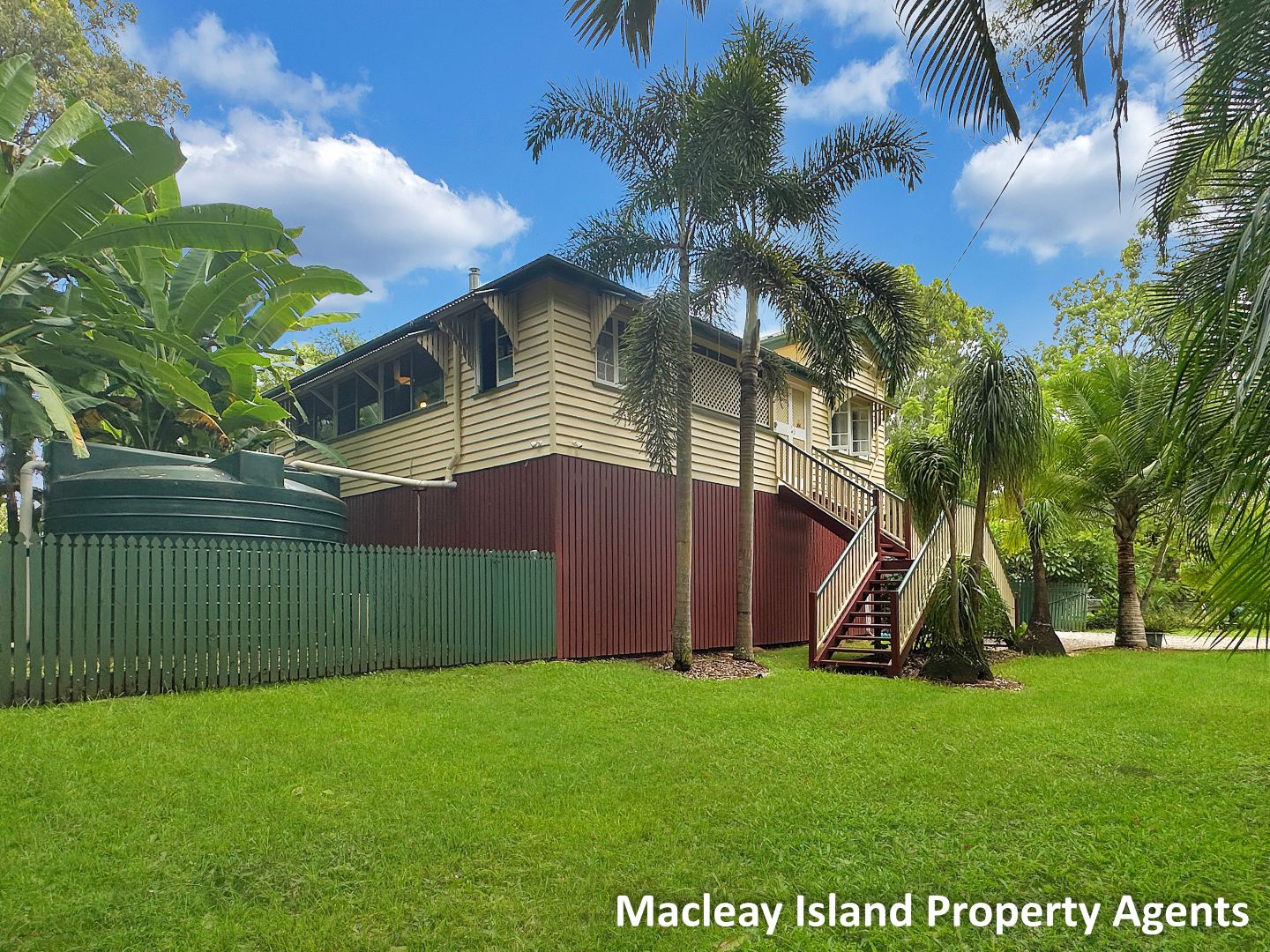 21 Columbia Street, Macleay Island QLD 4184, Image 1