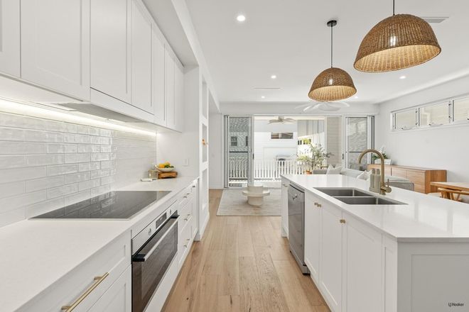 4/11 Appel Street Coolangatta 4225 - Image 4