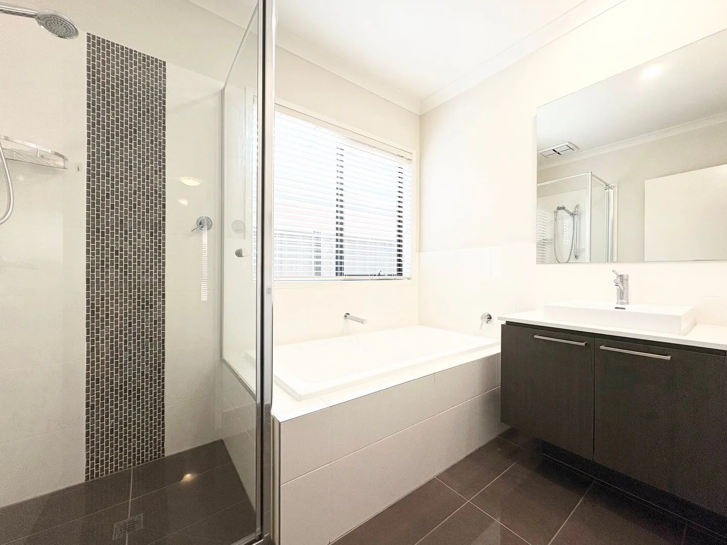 Additional image 11 of 27 Bluebell Drive, Craigieburn VIC 3064