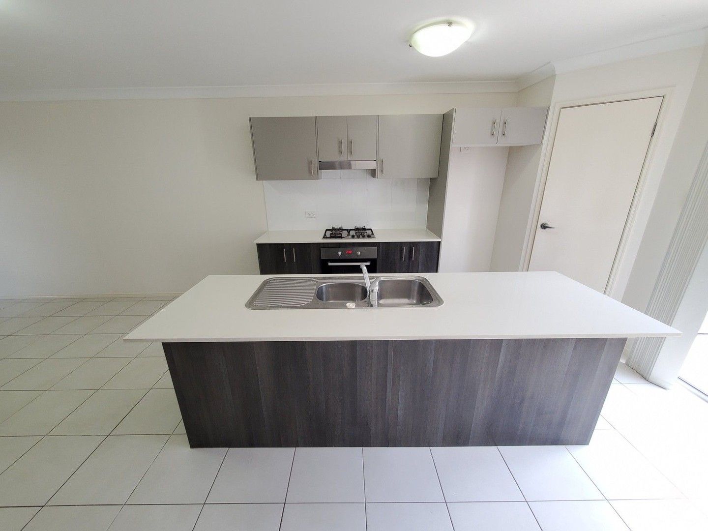 3 bedrooms Townhouse in 3B53/5-13 Brookvale Drive UNDERWOOD QLD, 4119