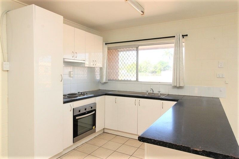 2 bedrooms Apartment / Unit / Flat in 1/38 Hilary Street MOUNT ISA QLD, 4825