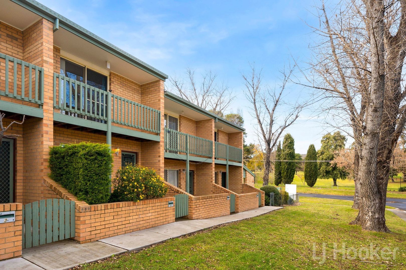 4/4 Booth Street, Queanbeyan East NSW 2620, Image 1