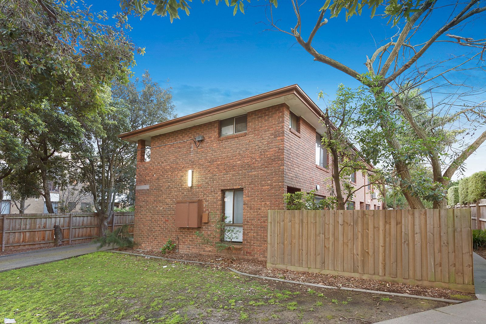 2/15 Ashted Road, Box Hill VIC 3128, Image 1