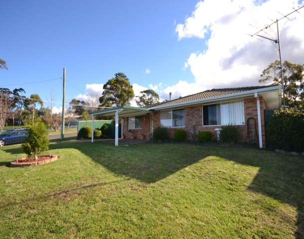 15 Madeline Street, Hill Top NSW 2575