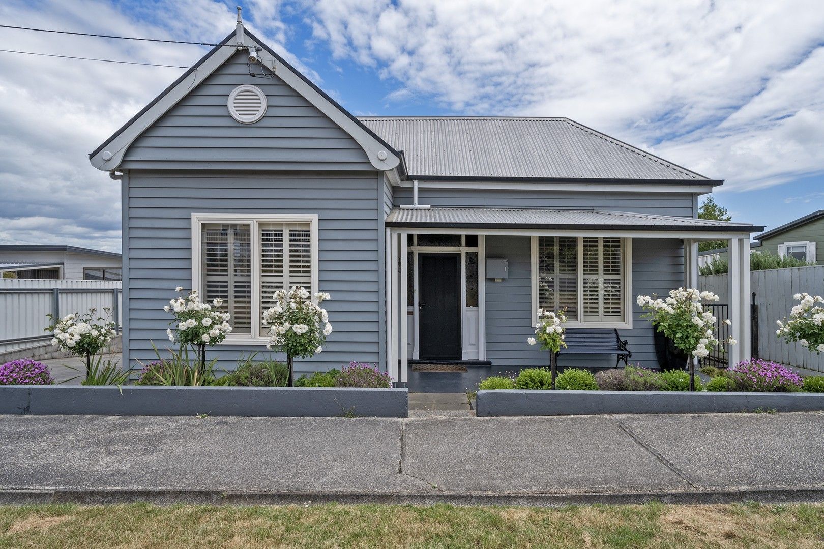 3 bedrooms House in 102 Emmett Street SMITHTON TAS, 7330