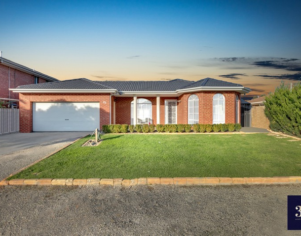 22 Chateau Close, Hoppers Crossing VIC 3029