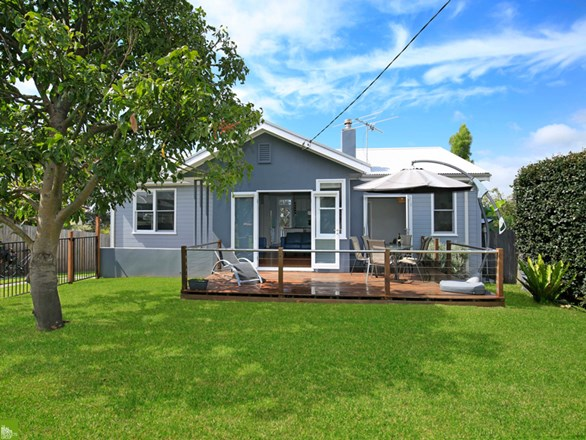 61 Point Street, Bulli NSW 2516