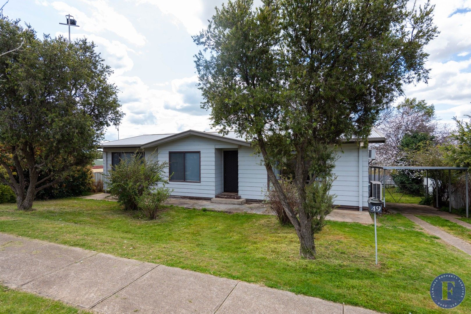 49 Binalong Street, Harden NSW 2587 Domain
