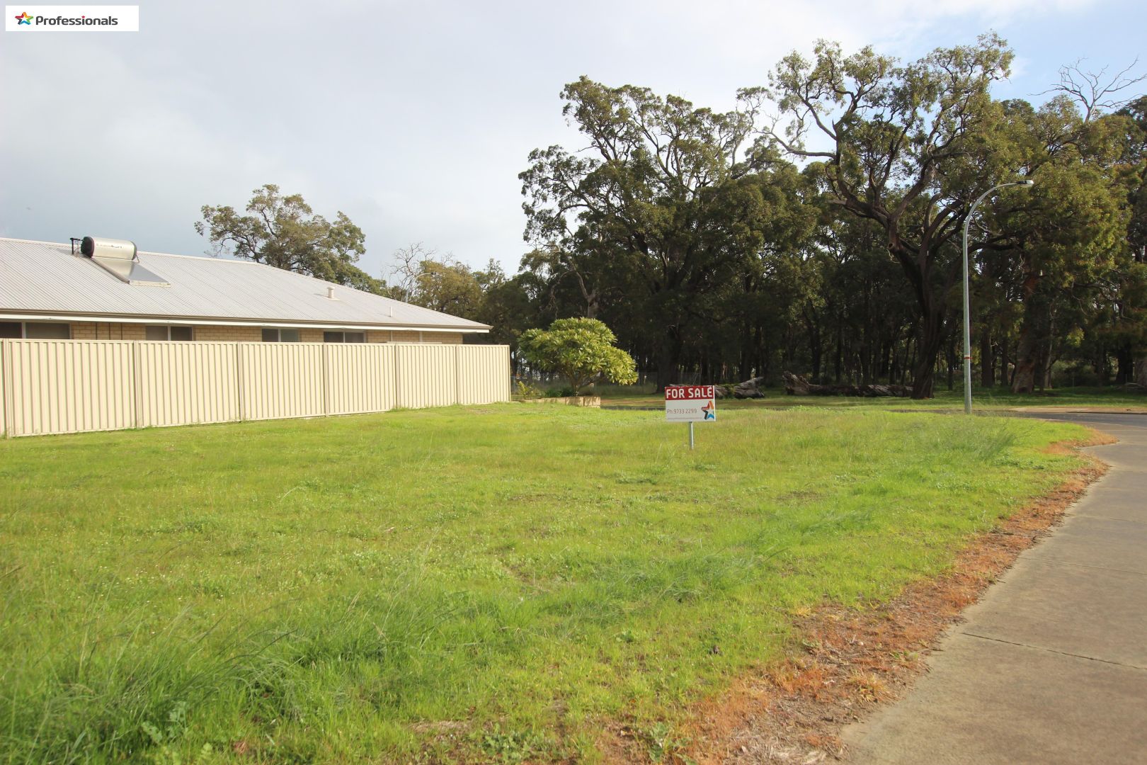 16 Sundercombe Loop, Waroona WA 6215, Image 1