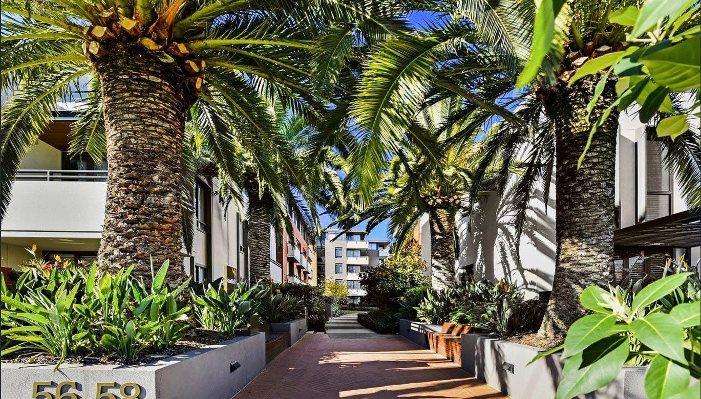 2 bedrooms Apartment / Unit / Flat in 406/58 Kambrook Road CAULFIELD NORTH VIC, 3161