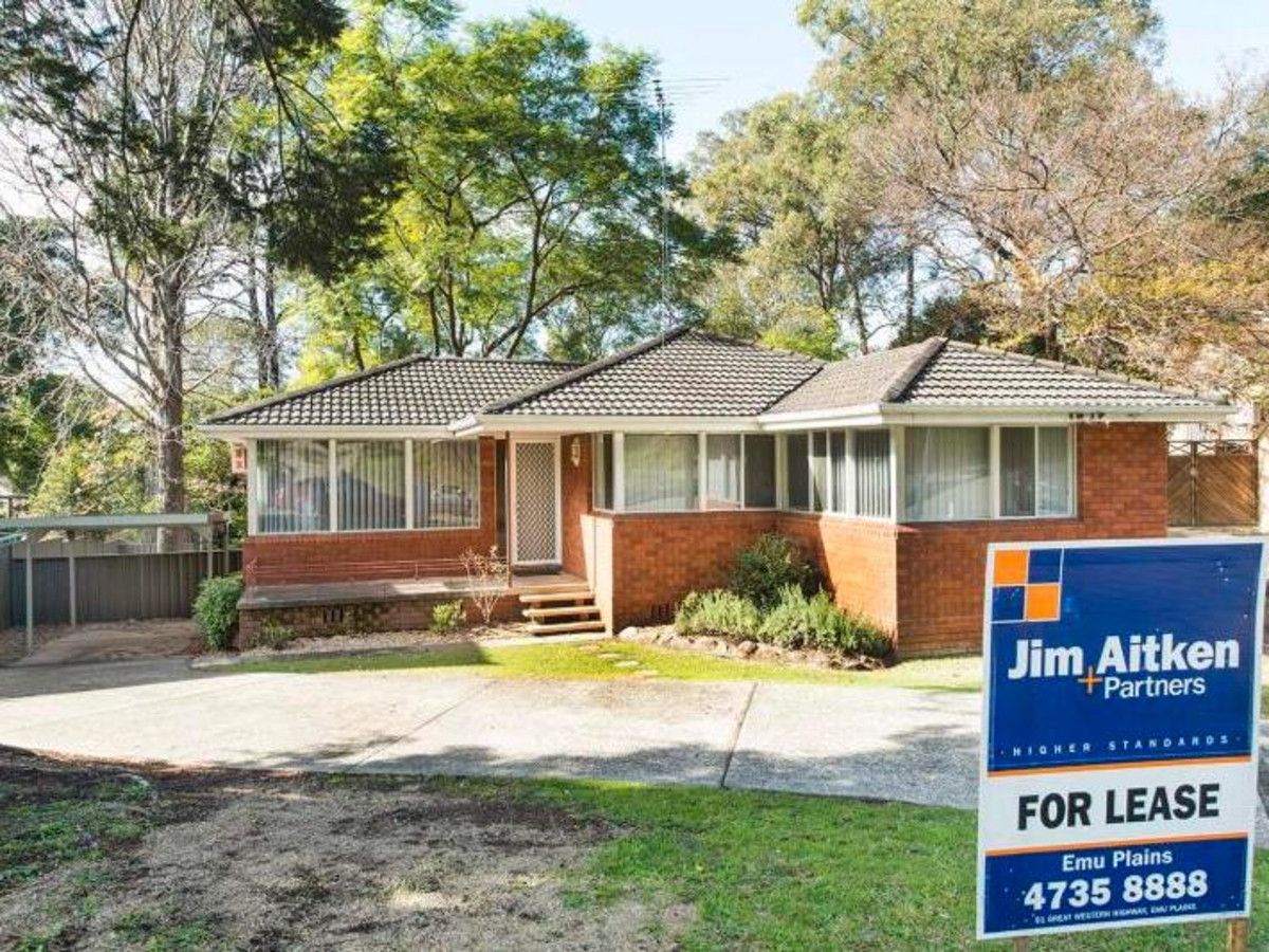 3 bedrooms House in 41 The Sanctuary Drive LEONAY NSW, 2750