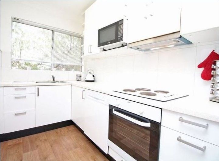 2 bedrooms Apartment / Unit / Flat in 4/13 - 15 BOUNDARY STREET GRANVILLE NSW, 2142
