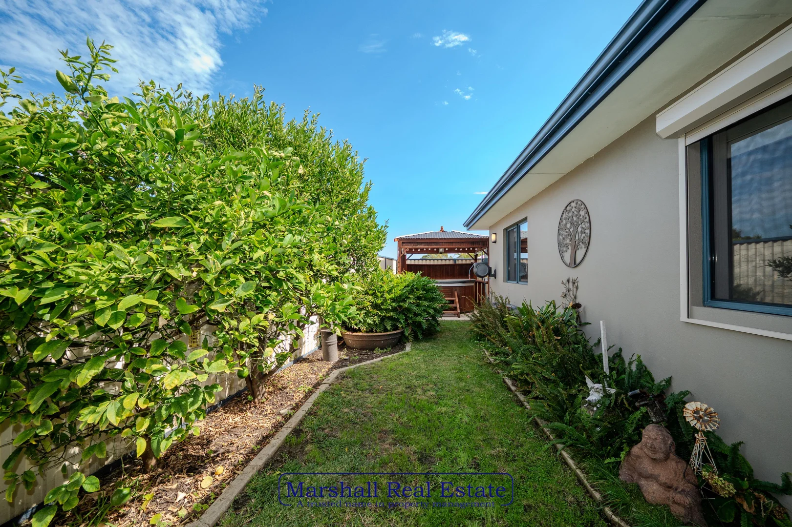 Additional image 26 of 8 Newgain Cres, Carramar WA 6031