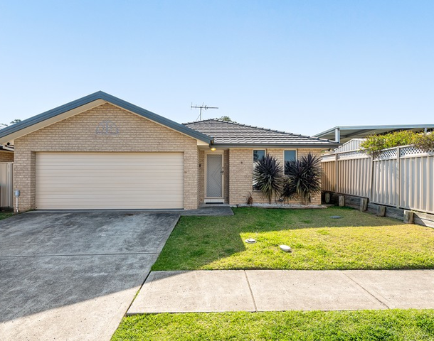 8 Lonsdale Place, Kurri Kurri NSW 2327