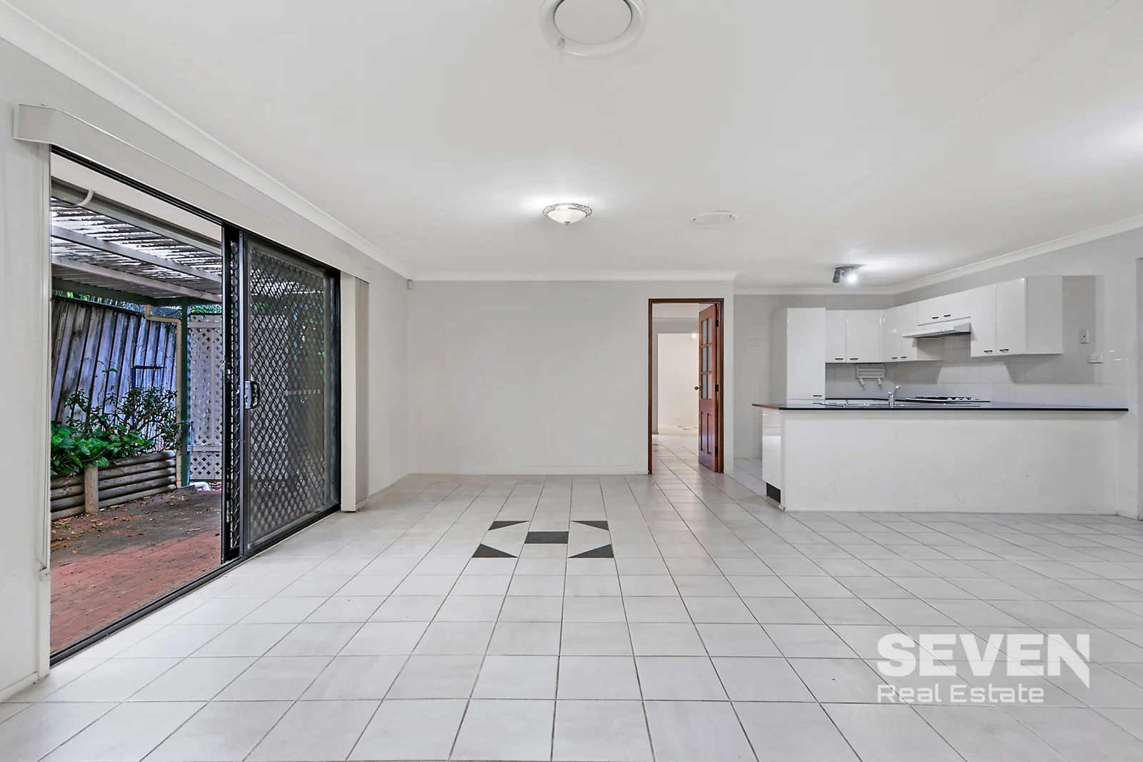 Additional image 2 of 4A Shepherds Drive, Cherrybrook NSW 2126