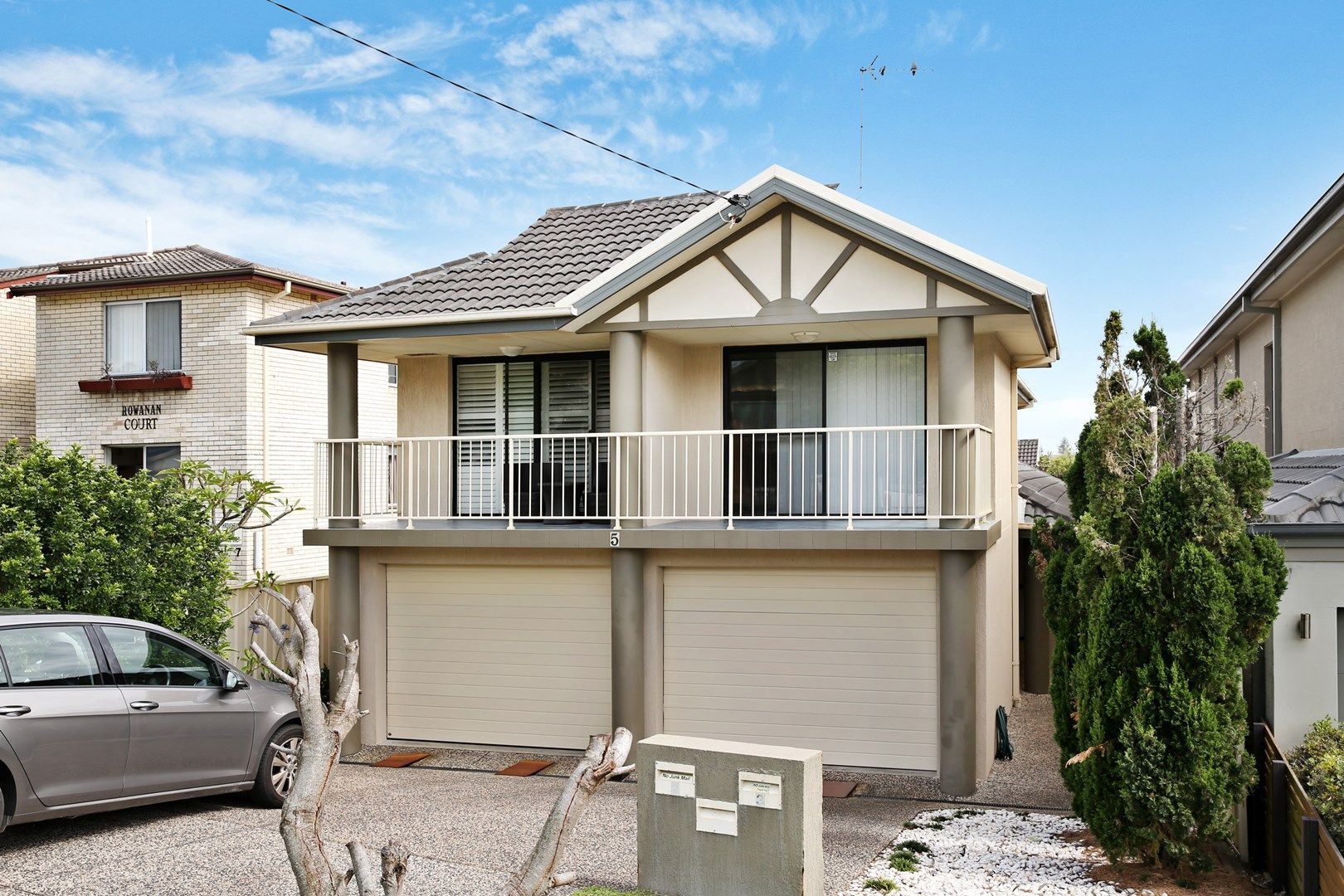 2/5 Rowlands Street, Merewether NSW 2291, Image 0