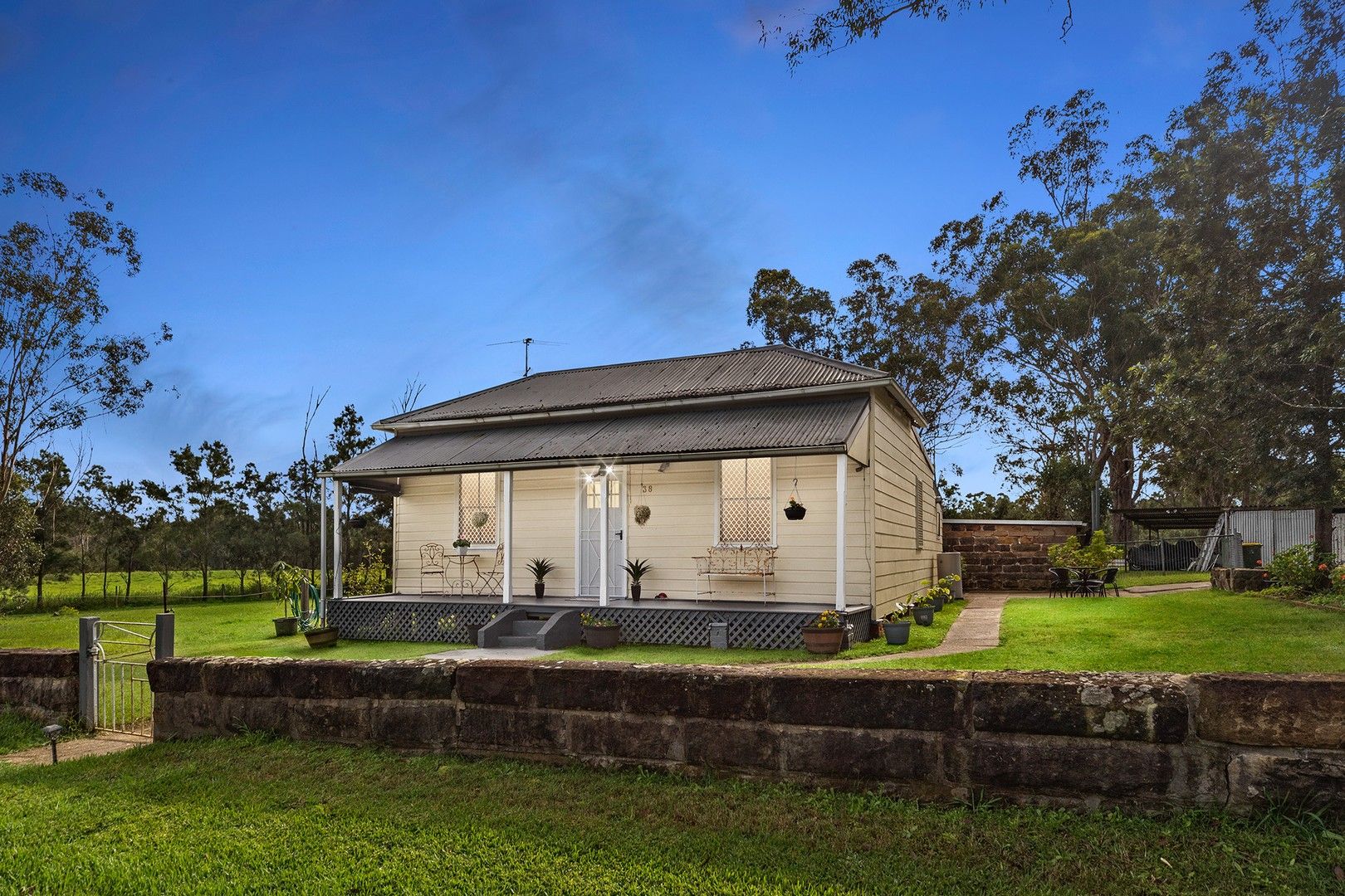 38 Baileys Lane, Abermain NSW 2326 Domain