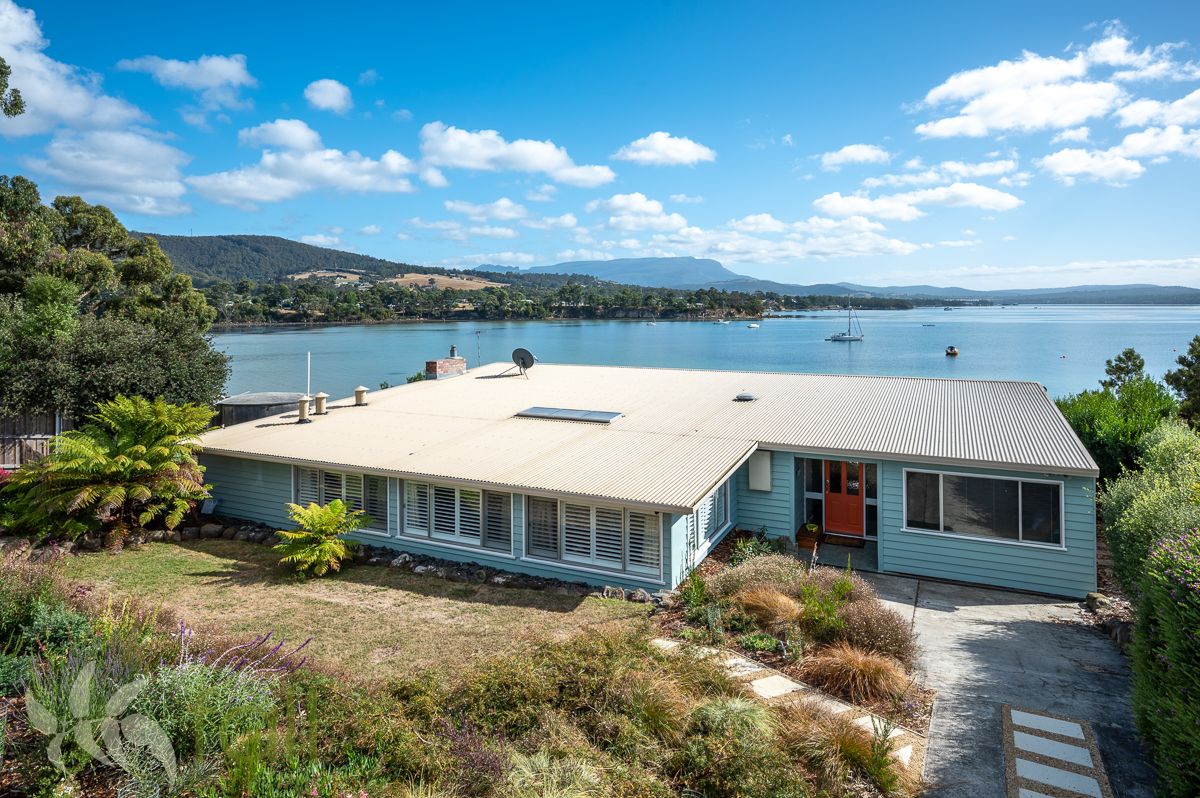 4 Mardon Lane, Lower Snug TAS 7054