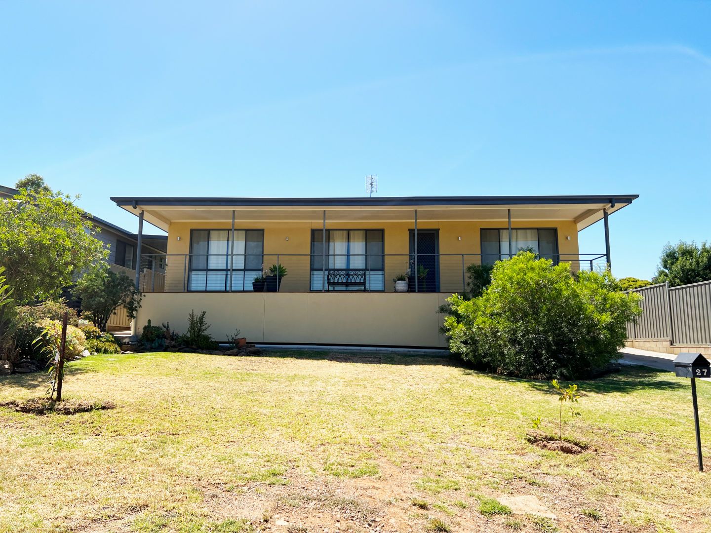 27 Farrer Street, Parkes NSW 2870, Image 1