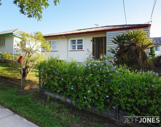 68 Hunter Street, Greenslopes QLD 4120