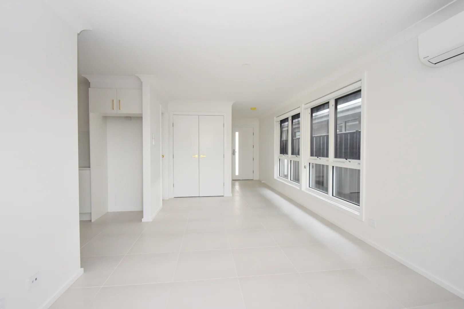 Additional image 5 of 16a Whitebox St, Orange NSW 2800