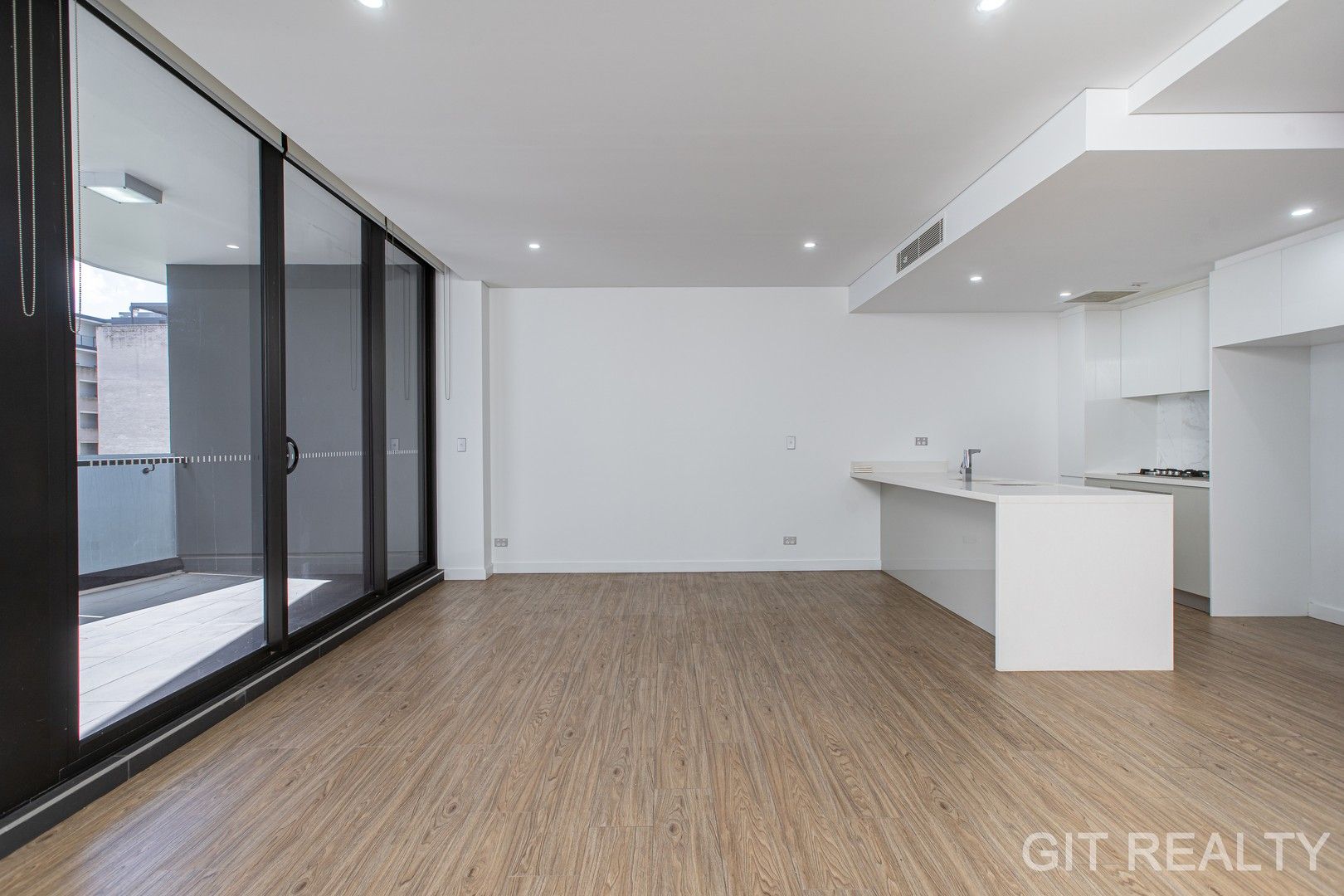 3 bedrooms Apartment / Unit / Flat in 428/349 George Street WATERLOO NSW, 2017