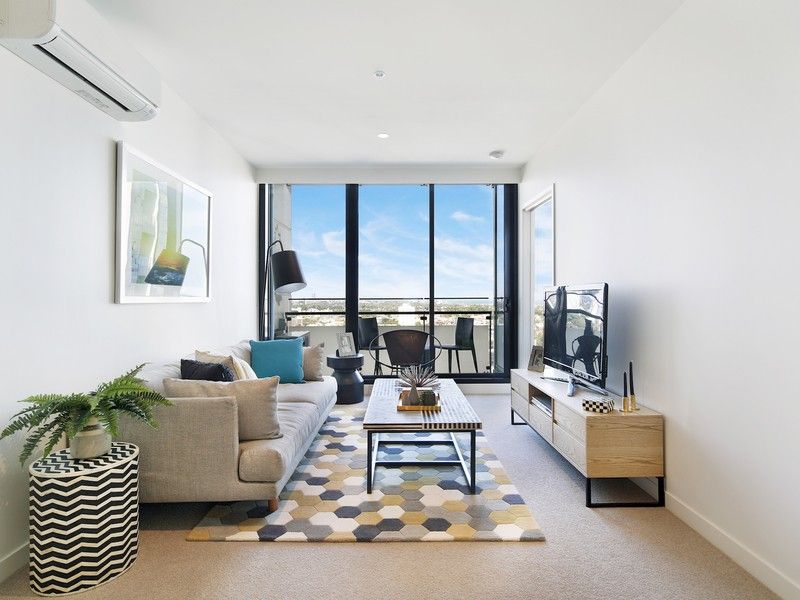 2 bedrooms Apartment / Unit / Flat in 2706/45 Clarke Street SOUTHBANK VIC, 3006