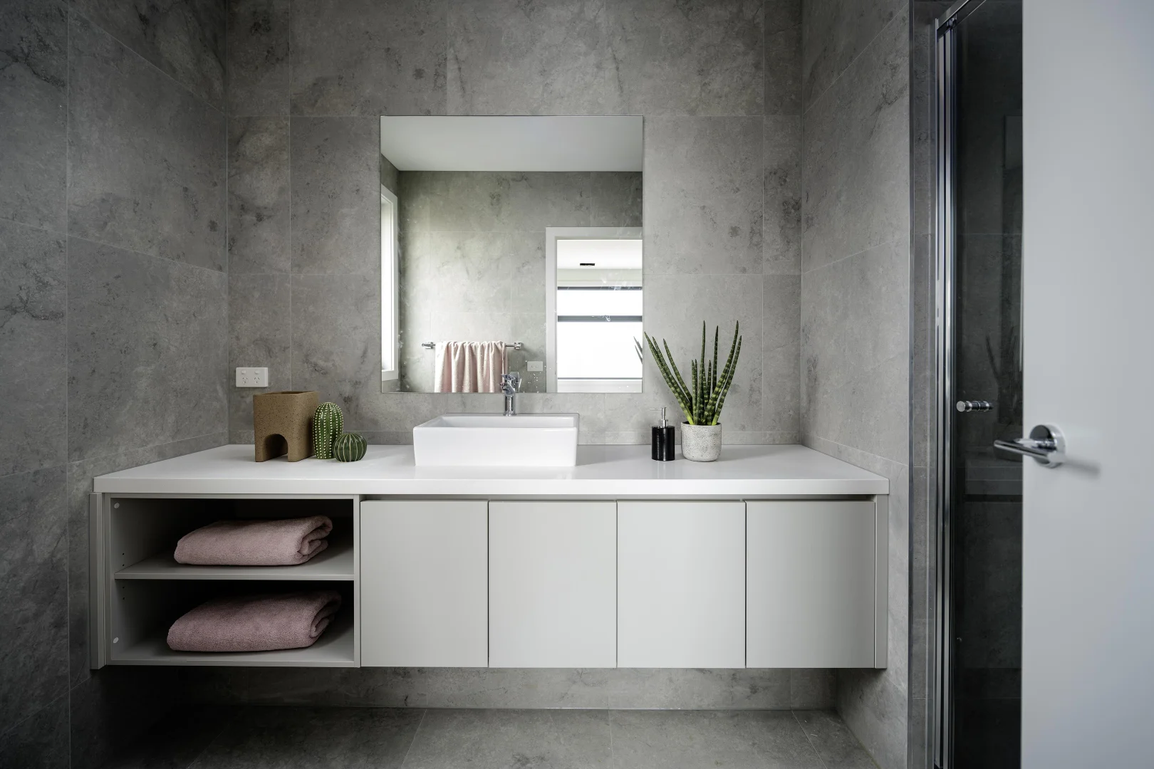 Additional image 6 of 2/24 Hosken Street, Reservoir VIC 3073