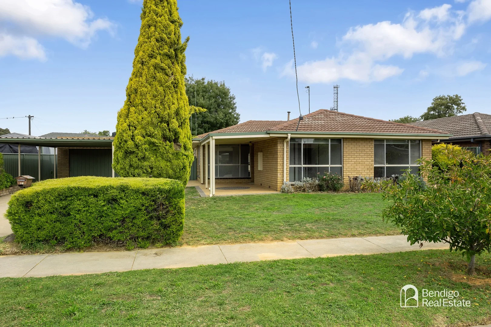 14 Burvale Court, Epsom VIC 3551