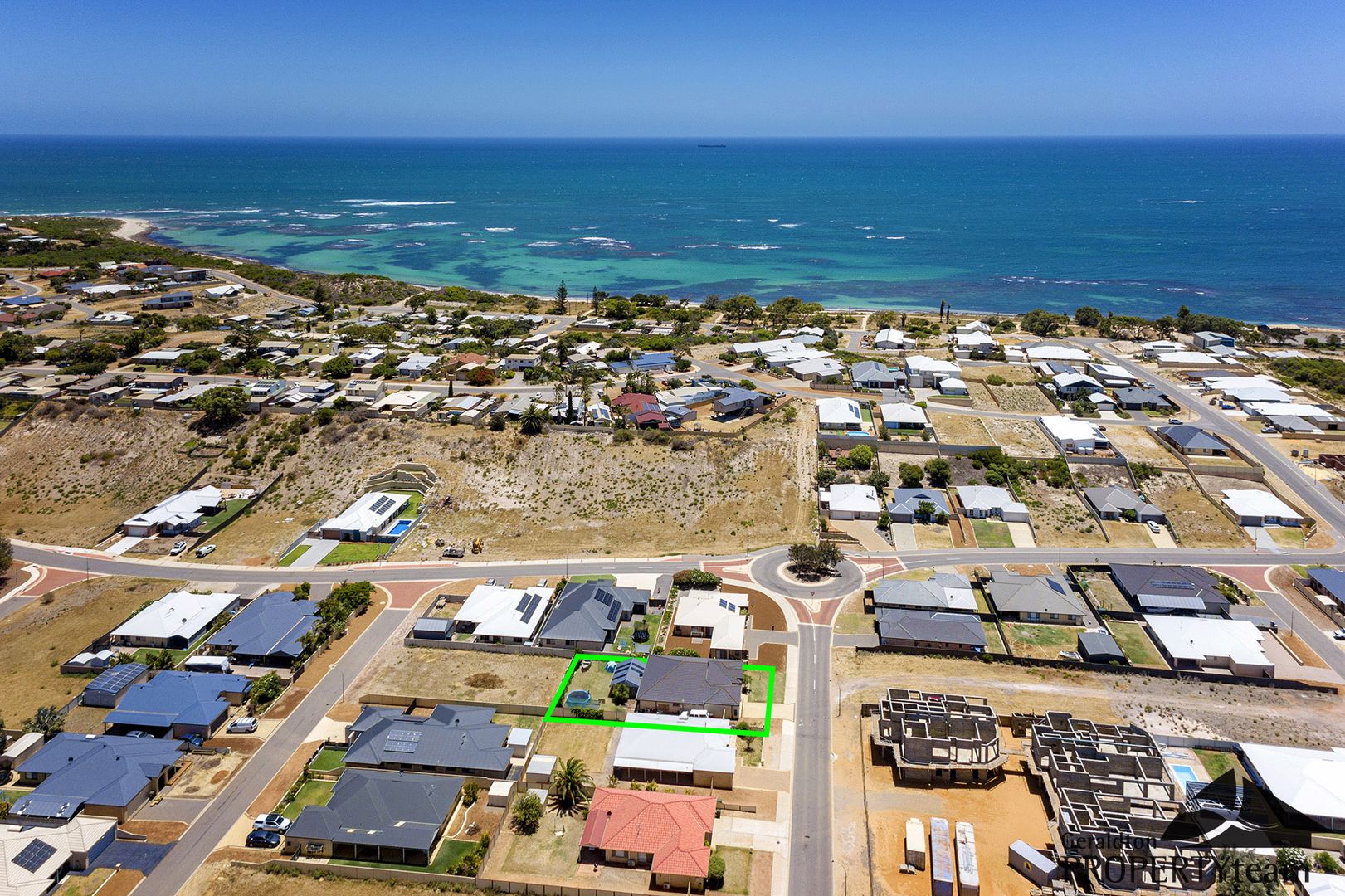 4 Reef Blvd, Drummond Cove WA 6532 Domain