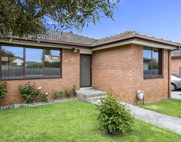 2/12 Clapham Road, Hughesdale VIC 3166