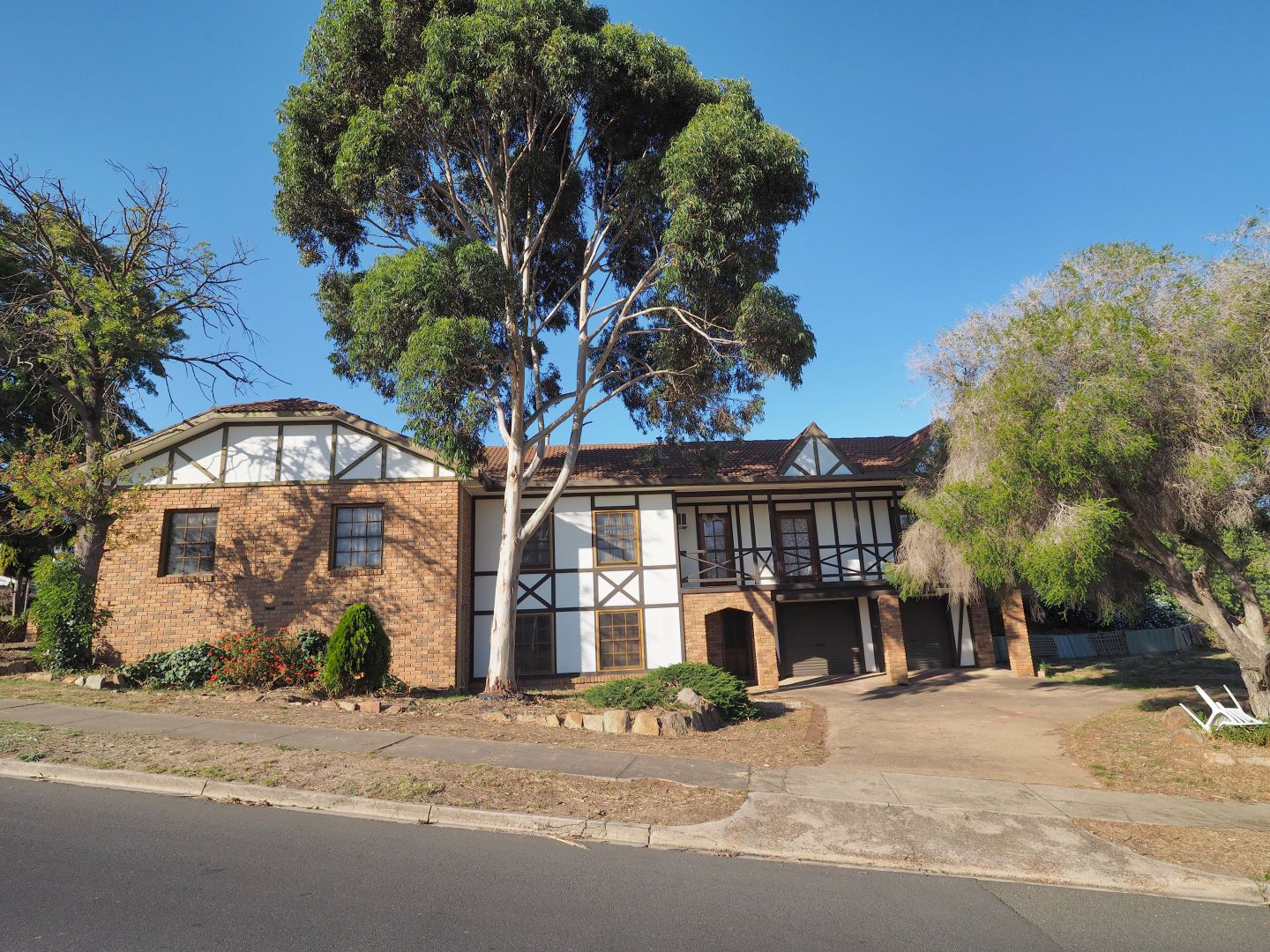 8 Byrne Street, Stawell Property History & Address Research Domain